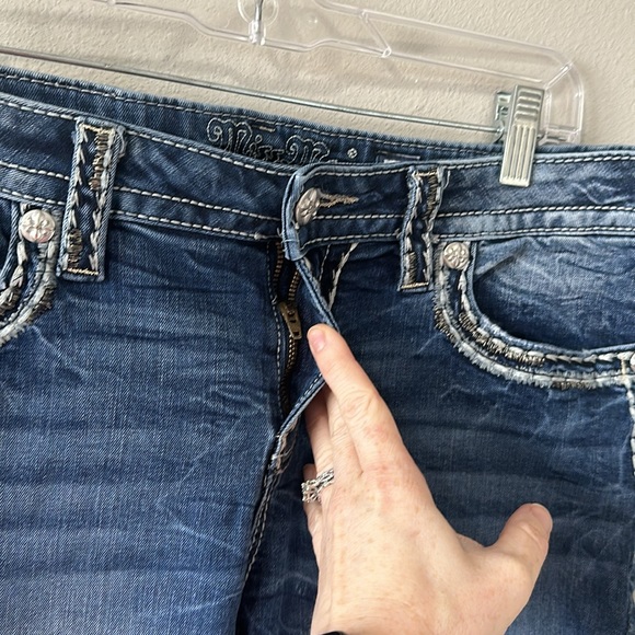 Miss Me Mid-Rise Easy Crop Capri Jeans Women's Size 29 Bling - Picture 5 of 16